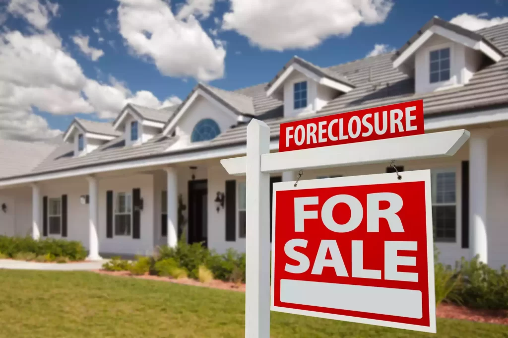 Commercial Foreclosure Properties